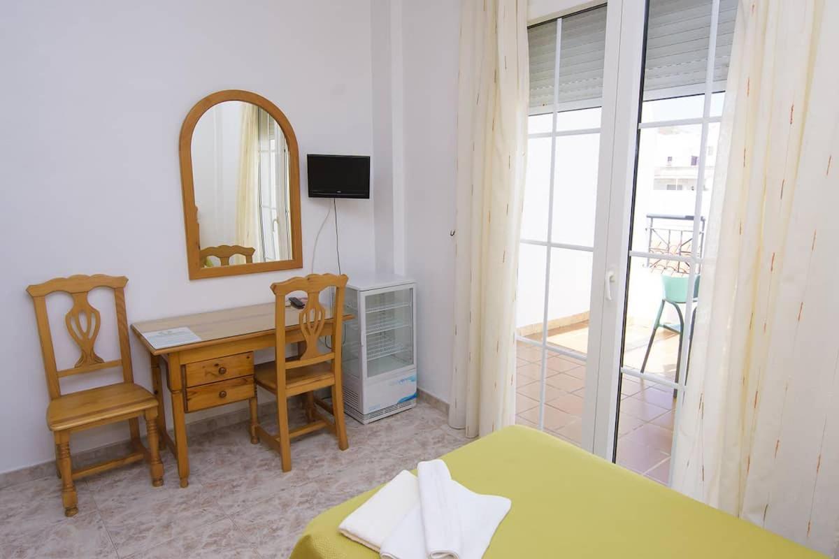 Hotel Don Felipe Carboneras Bagian luar foto